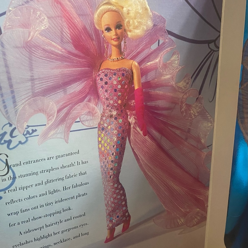Barbie - Picture 4 of 5